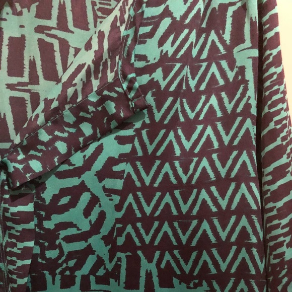 Aztec Blouse - Picture 2 of 4